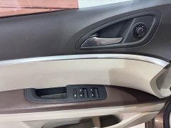 Buick GL8 Land Business Class 652T Luxury - ფოტო 15