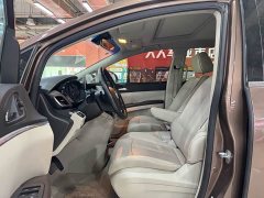 Buick GL8 Land Business Class 652T Luxury - ფოტო 7