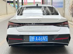 Hyundai Elantra 2023 1.5L CVT Luxury - ფოტო 11