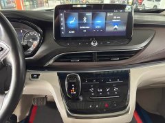 Buick GL8 Land Business Class 652T Luxury - ფოტო 14