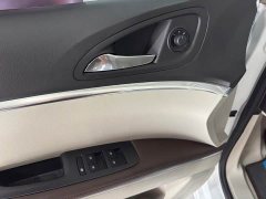 Buick GL8 Land Business Class 652T Luxury - ფოტო 17