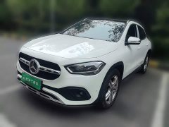 Mercedes-Benz GLA Facelift GLA 180 - ფოტო 1