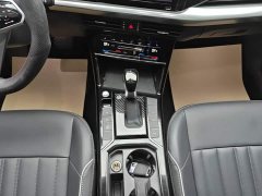 Volkswagen Passat Facelift 330TSI Starry Sky Elite - ფოტო 16
