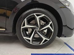 Volkswagen Passat Facelift 330TSI Starry Sky Elite - ფოტო 6