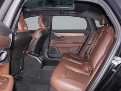 Volvo S90 B5 Inscription Luxury - ფოტო 18