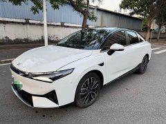 XPeng P5 460E - ფოტო 1