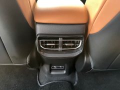 XPeng P5 460E - ფოტო 10