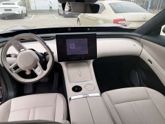 Xiaomi YU7 Four-Wheel Drive Max Edition - ფოტო 8