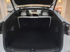 Tesla Model Y Long Range All-Wheel Drive - ფოტო 15