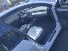Tesla Model Y Long Range All-Wheel Drive - ფოტო 19