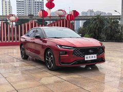 Ford Mondeo EcoBoost 245 ST-Line - ფოტო 3