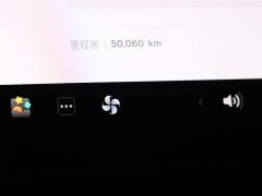 Tesla Model Y Rear-Wheel Drive - ფოტო 8