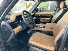 Land Rover Defender 130 3.0T P400 Seven-Seat Luxury Edition - ფოტო 4