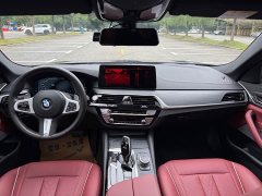 BMW 5 Series 530Li Premier M Sport Package - ფოტო 14