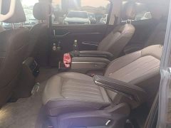 Volkswagen Viloran 330TSI Luxury - ფოტო 7