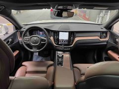 Volvo XC60 B5 AWD Smart Luxury Edition - ფოტო 14
