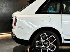 Rolls-Royce Cullinan 2020 Black Badge - ფოტო 4