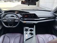 Changan UNI-V 1.5T Premium - ფოტო 9