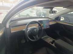Tesla Model Y Standard Range RWD - ფოტო 12