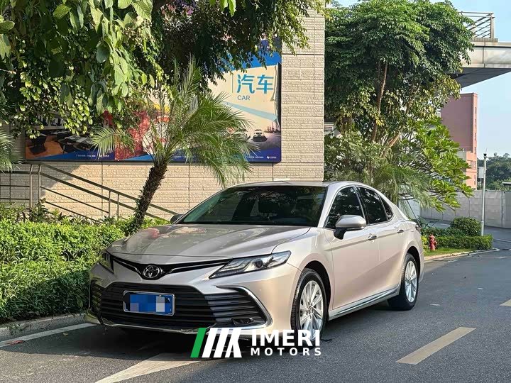 Toyota Camry 2.0G Luxury Edition