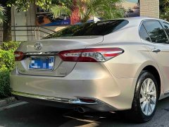 Toyota Camry 2.0G Luxury Edition - ფოტო 8