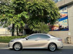 Toyota Camry 2.0G Luxury Edition - ფოტო 9