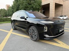 NIO ES8 Six-Seat Executive Signature Edition - ფოტო 3