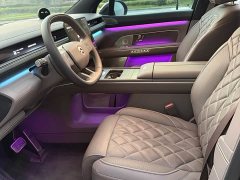 NIO ES8 Six-Seat Executive Signature Edition - ფოტო 4
