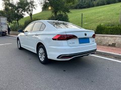 Volkswagen Bora 2023 200TSI DSG Comfort Pro - ფოტო 4