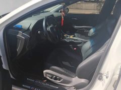 Toyota Avalon 2022 Hybrid 2.5L Luxury - ფოტო 9