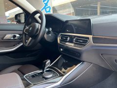 BMW 3 Series 325Li M Sport Package - ფოტო 11