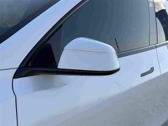 Tesla Model Y Rear-Wheel Drive - ფოტო 15
