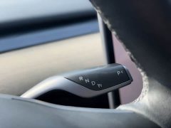 Tesla Model Y Rear-Wheel Drive - ფოტო 9