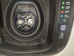 Zeekr 009 7-Seater Aisle Version 140kWh - ფოტო 9