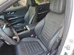 Mercedes-Benz C-Class Facelift C 200 L Sport Edition - ფოტო 11