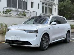 AITO M8 Extended Range Ultra 53.4kWh 6-Seater with 192-Channel LiDAR - ფოტო 1