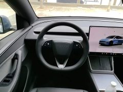 Tesla Model Y Rear-Wheel Drive - ფოტო 11