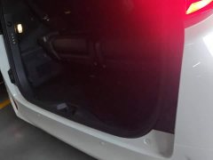 Toyota Alphard Hybrid 2.5L Premium Edition - ფოტო 4