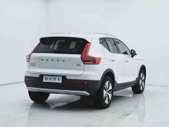 Volvo XC40 B3 Smart Remote Luxury Edition - ფოტო 4