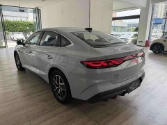 BYD Qin L DM-i Smart Drive Edition 120KM Superior - ფოტო 10