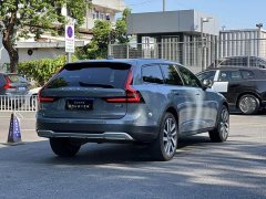 Volvo V90 2022 Cross Country B5 AWD Supreme Edition - ფოტო 3
