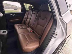 Volvo XC60 B5 AWD Smart Remote Luxury Edition - ფოტო 12