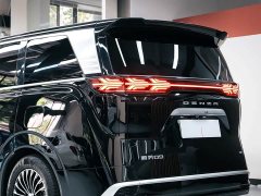 Denza BYD Denza D9 DM-i 1050 Premium - ფოტო 8