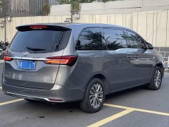 Buick GL8 Land Business Class 652T Comfort - ფოტო 9