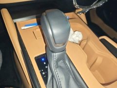 Lexus ES 200 Premium Edition - ფოტო 15