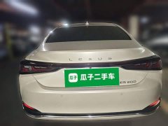 Lexus ES 200 Premium Edition - ფოტო 5