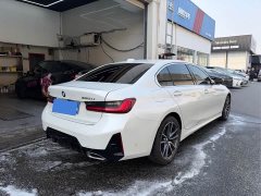 BMW 3 Series 325Li M Sport Package - ფოტო 4