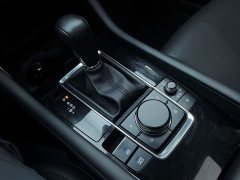 Mazda3 Axela 2021 2.0L Automatic Radiance Edition - ფოტო 16