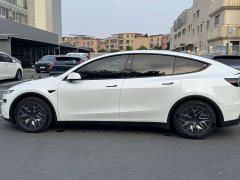 Tesla Model Y L Long Range All-Wheel Drive - ფოტო 4
