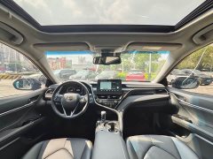 Toyota Camry 2.5S Sharp Edition - ფოტო 16